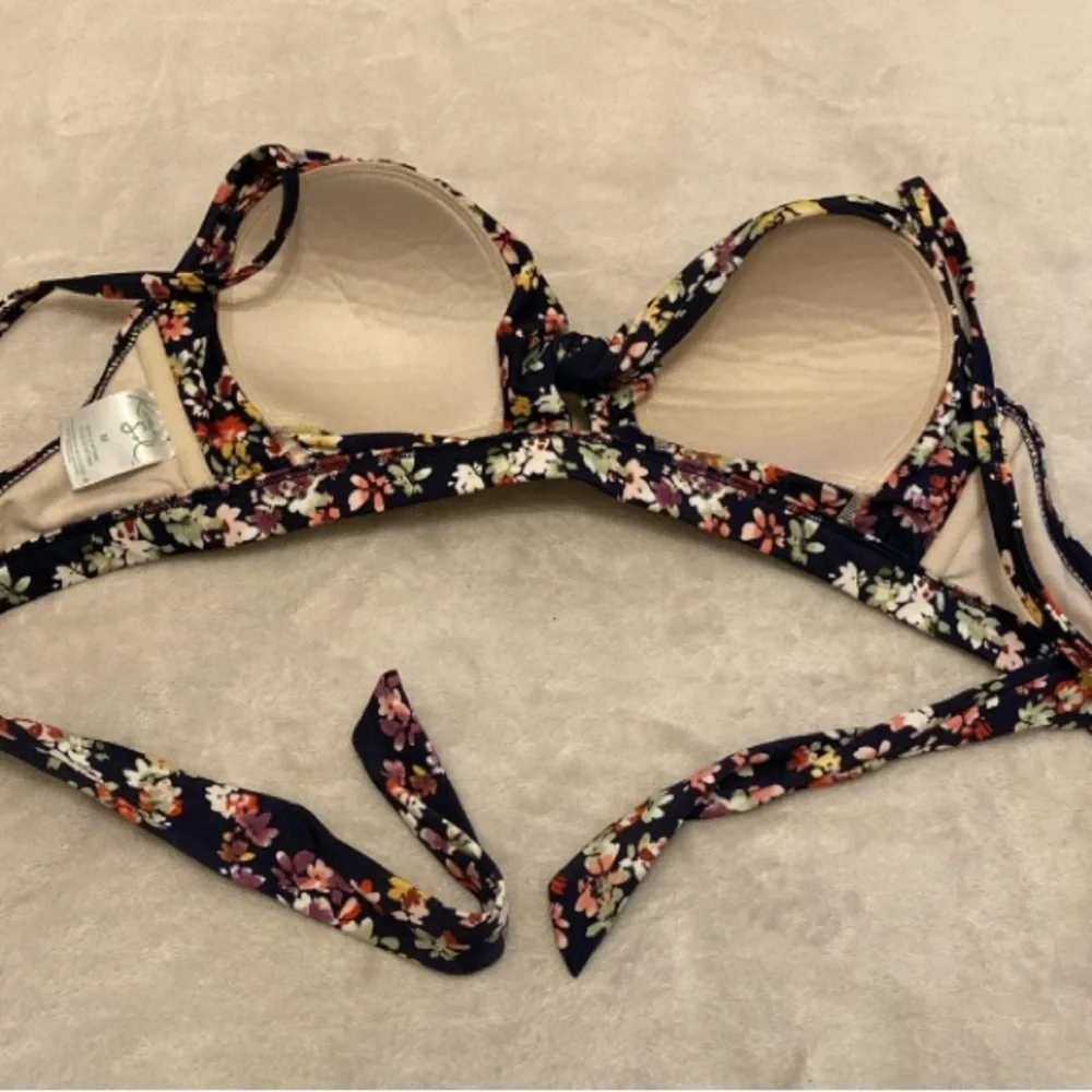 Kona Sol Navy Floral Bikini Top